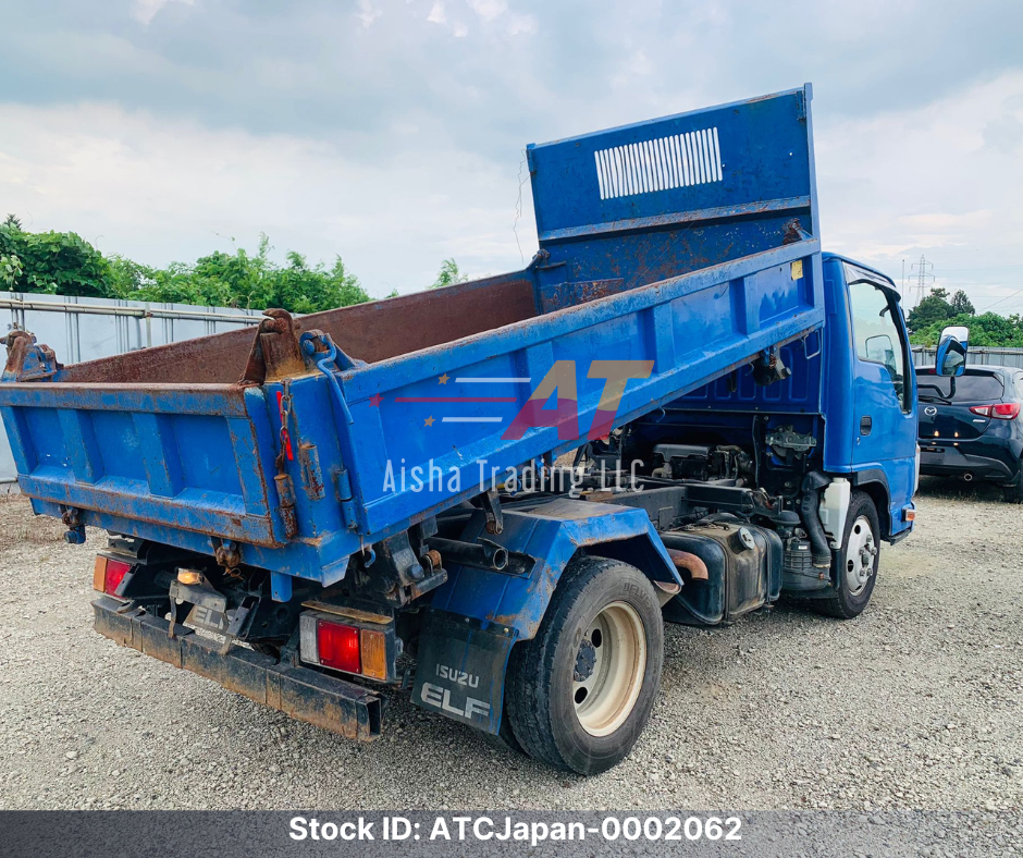 2013 Isuzu Elf